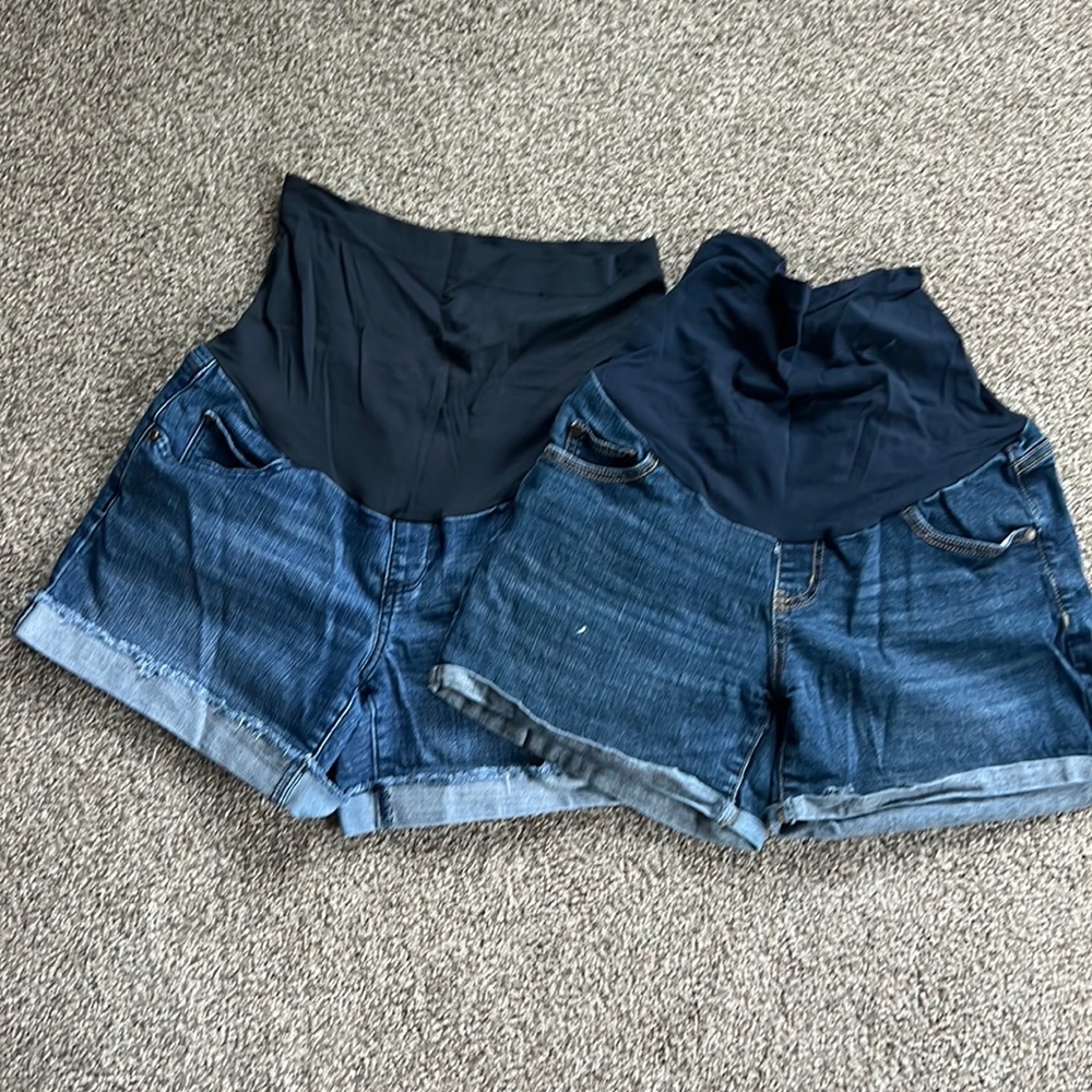Women’s Maternity Shorts size 8 & M